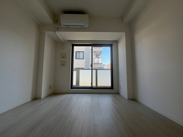 レジディア千駄木の物件内観写真